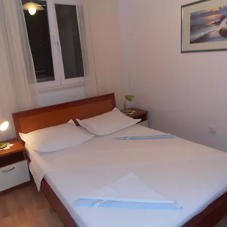 Appartement By The Sea Pisak, Omis - 4815 *