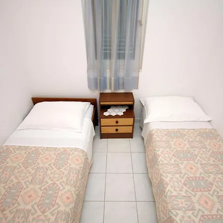 Appartement By The Sea Pisak, Omis - 4815 *