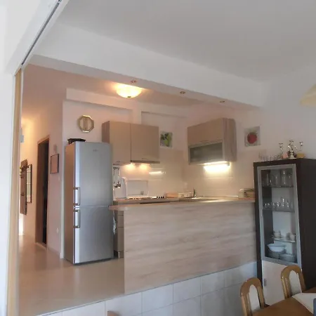 By The Sea Pisak, Omis - 4815 Mimice