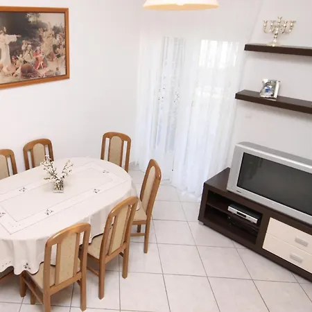 By The Sea Pisak, Omis - 4815 Apartment Mimice
