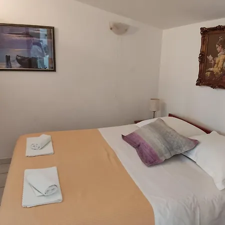 Appartement By The Sea Pisak, Omis - 4815 Mimice